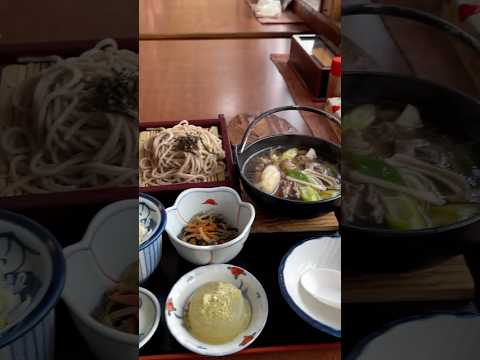 山寺🥢お食事処対面石