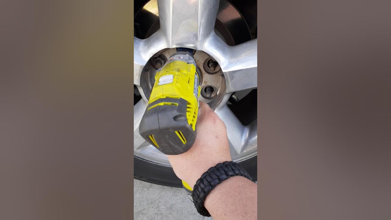 Ryobi P261 1/2" Impact Wrench Vs Lug Nuts YouTube