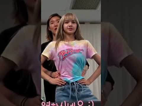 LISA YOGA TEACHER Blinkijisoo 