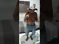 dançando, a dupla: O véi e o Novo kkk😂