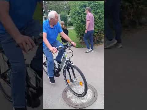 Vorschaubild: „Pass auf!“ – diese erste Fahrt mit Swinging Wheels ist noch ziemlich ungewohnt
