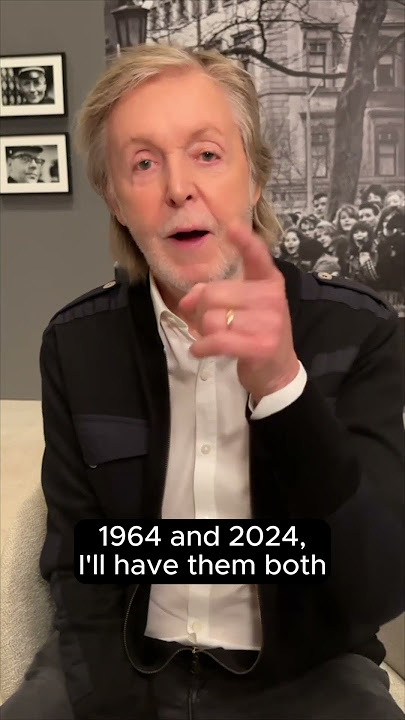 Paul plays 'This or That: Photography Edition' at the Brooklyn Museum 📷