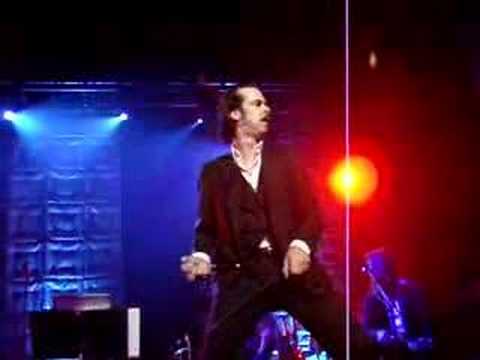 Nick Cave & the Bad Seeds LIVE at the PLUG Awards ...