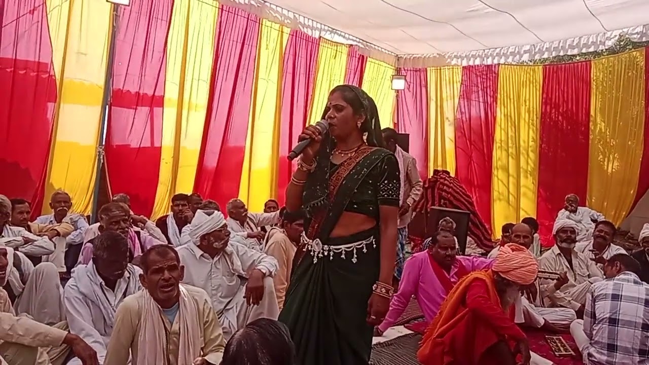 संजू बघेल मेहगांव गोटिया कारश बाबा की गोट जिला झासी