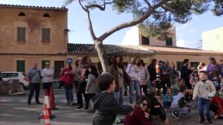 Mannequin Challenge Utopia - Diada Solidaria