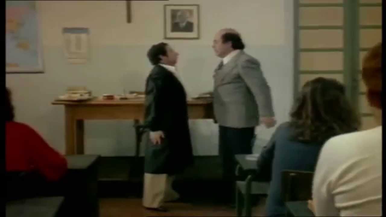 L'Insegnante Balla Con Tutta La Classe