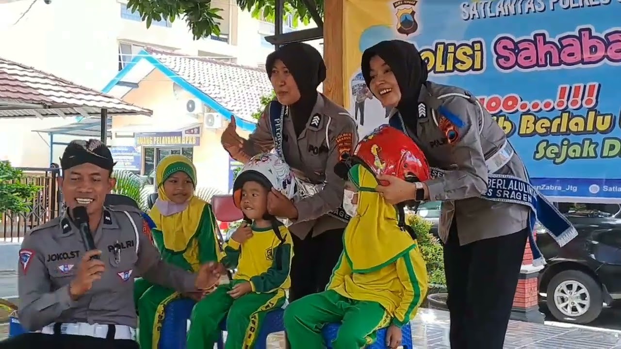 Kunjungan Polisi Sahabat Anak, TK Budi Utomo di POLRES SRAGEN