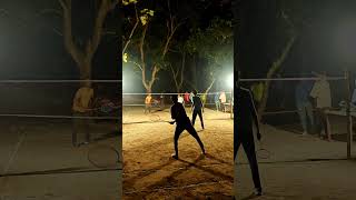#outdoorbadminton #badmintonhighlights #badmintonlovers #badmintonindonesia #trickshots #shorts #bwf