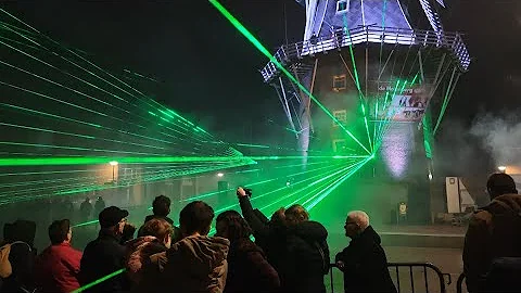 Eemsdelta: Ep.1.2 Delfzijl Centrum: Light Show festival (Eerste Molen Adam)