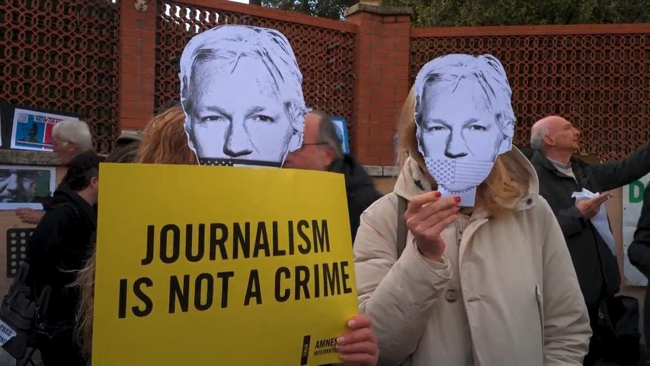 Rome protesters rally outside U.S. embassy as Assange starts final UK legal battle to avoid extradit