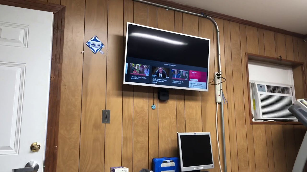How to mirror your iPad or Mac Laptop to an Apple TV - YouTube