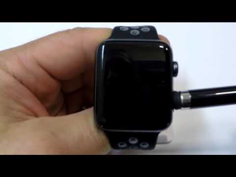 Темный экран и работает озвучивание в Apple Watch