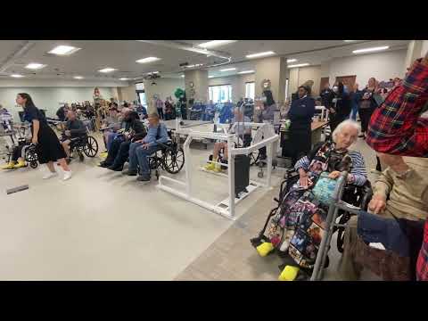 Bonnie Holland elementary school choir 2024 Christmas singing “We Wish You a Merry Christmas”