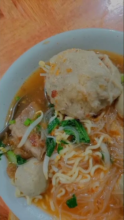 Story WA Makan Bakso