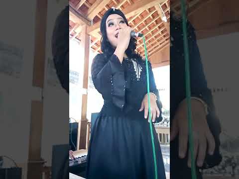 Megat tresno Aprilia Magetan