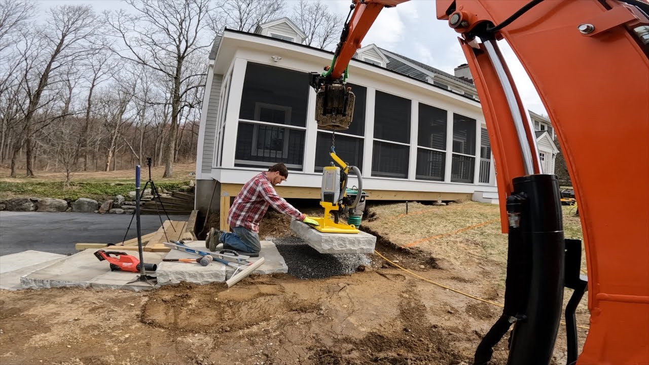 Installing 700lb Landscape Stairs with a VACUUM! Redi-Rock Stair Installation