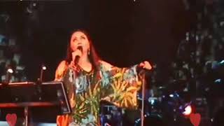 Watch Ana Gabriel Ven A Ver Llover video