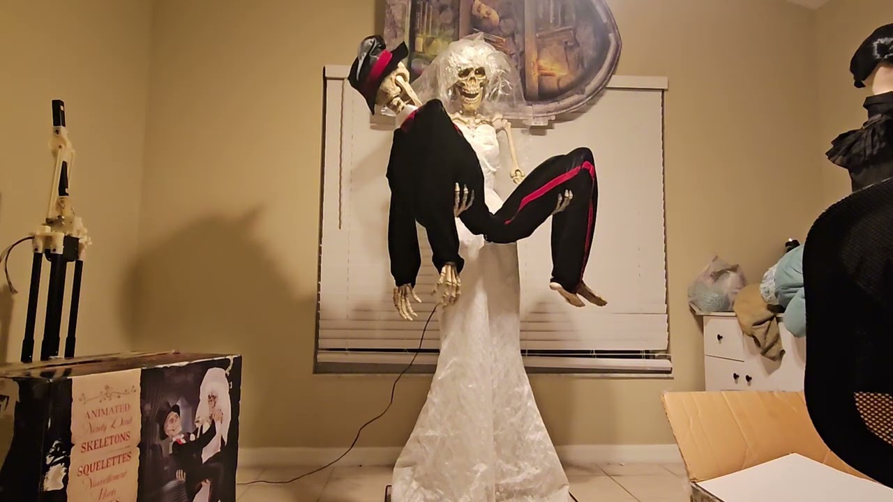 Newly Dead Skeleton Couple Review