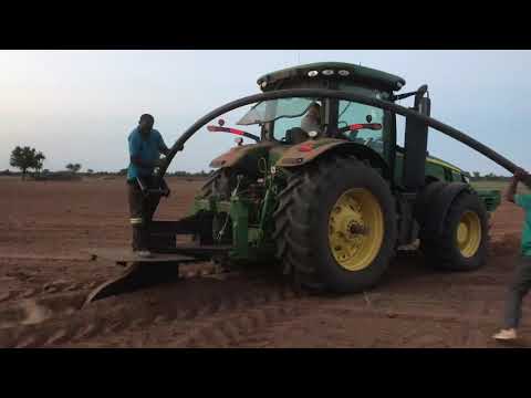 Pipe laying attachment