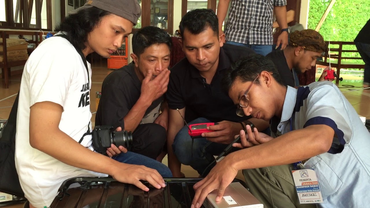 Workshop of "Backpack Radio"