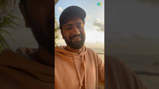 #vickykaushal praising ❤️ #arijitsingh on new song #phiraurkyachahiye #zarahatkezarabachke #shorts