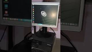 Esse é o editor de vídeo gratuito que uso no Linux com meu PC Antigo