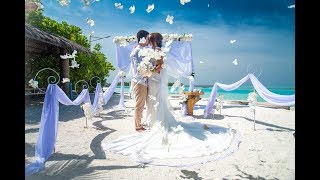 видео Свадебный банкет под шепот волн