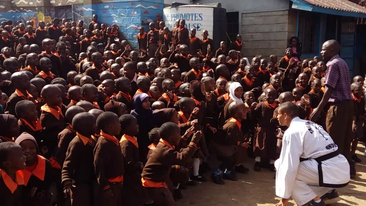 #3 Daniel Brannstam Taekwondo session Magoso School Kibera Kenya 2017