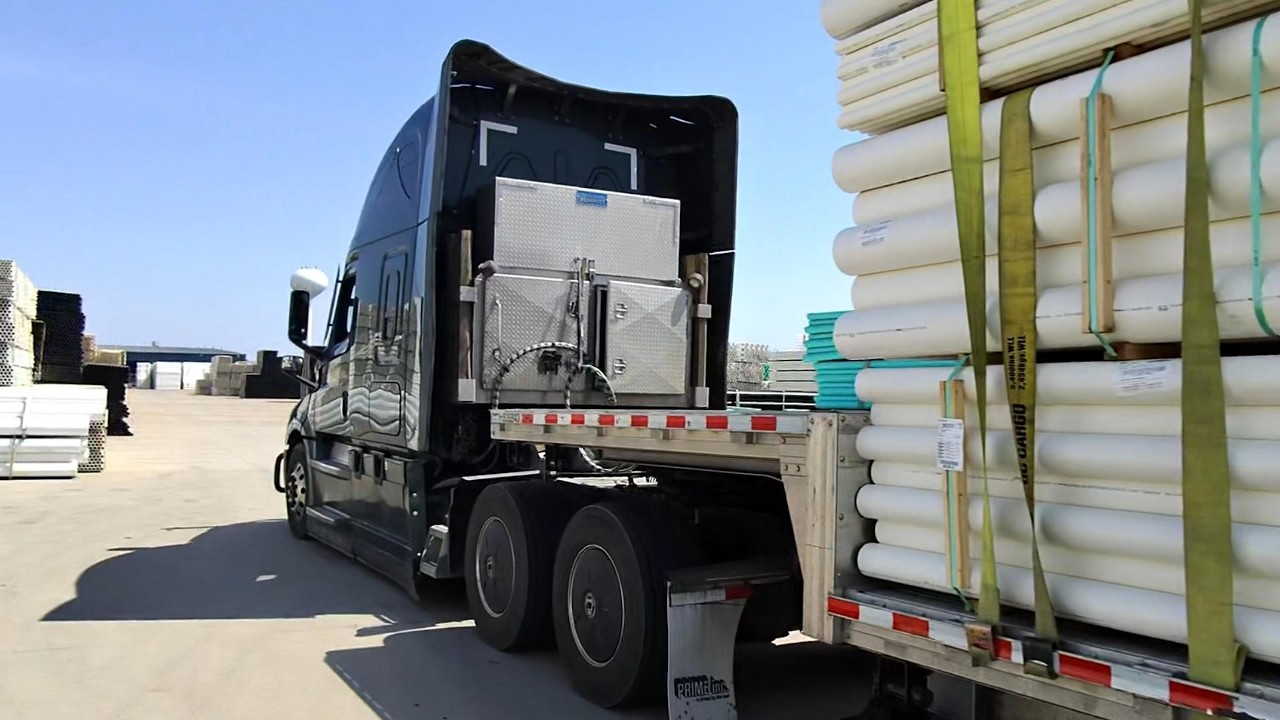 PRIME INC JUST SEND ME THE SWEETEST LOAD {PA TO CT} PRIME FLATBED - YouTube