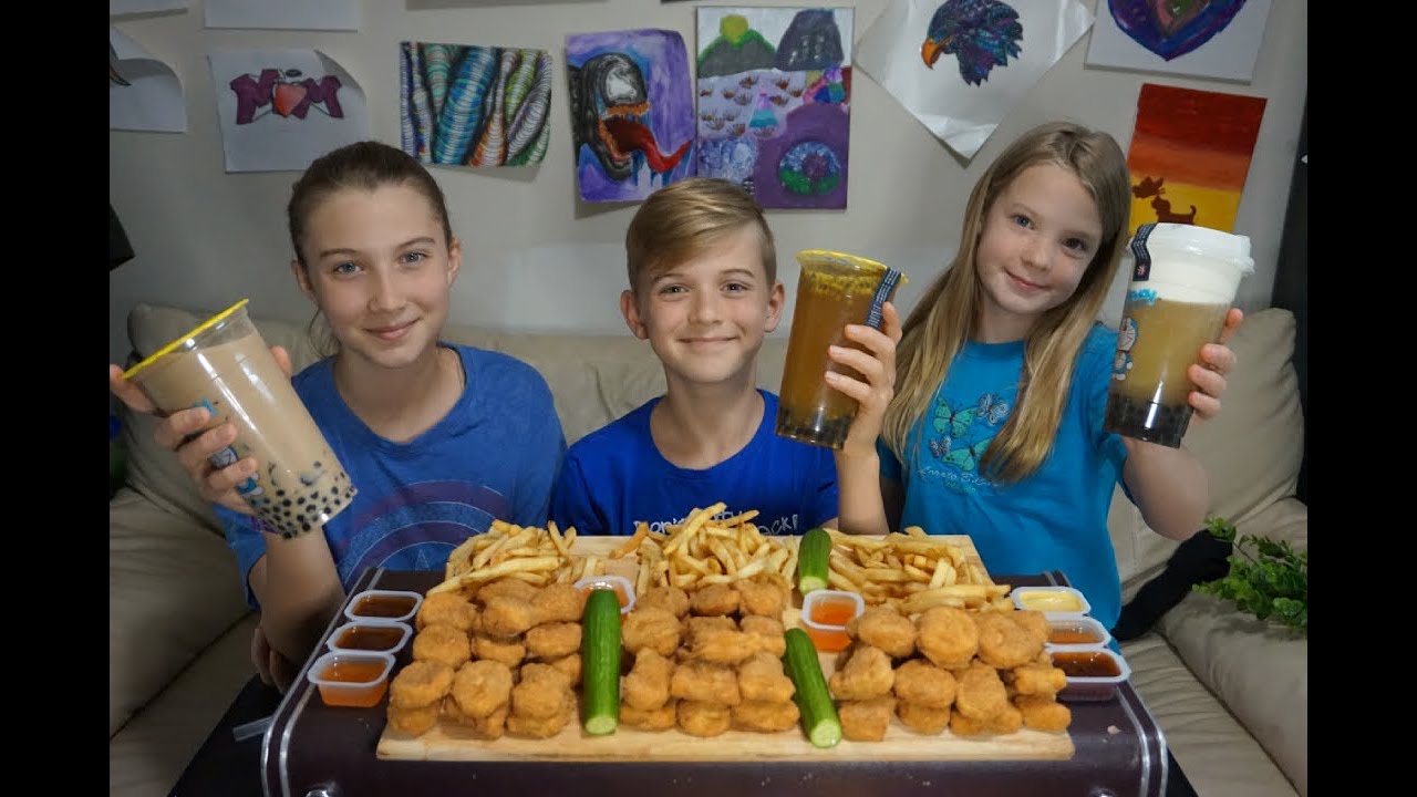 Siblings Mukbang - Wendy's Chicken Nuggets Challenge