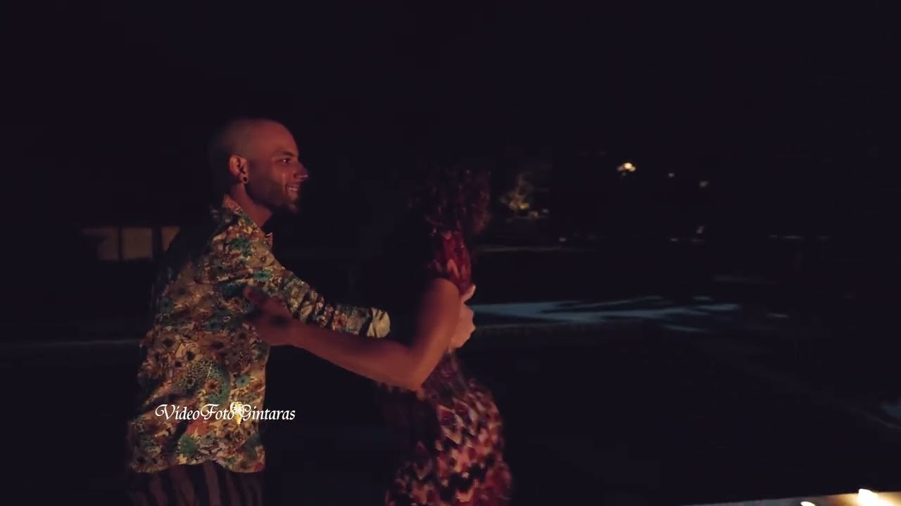 Neišeik , pabūk nors truputį