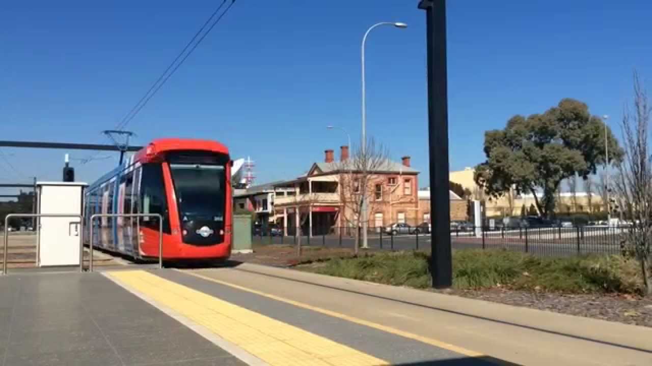 Adelaide Trams Citadis 200 Series 201 & 202 at the Adelaide Entertainment Centre YouTube