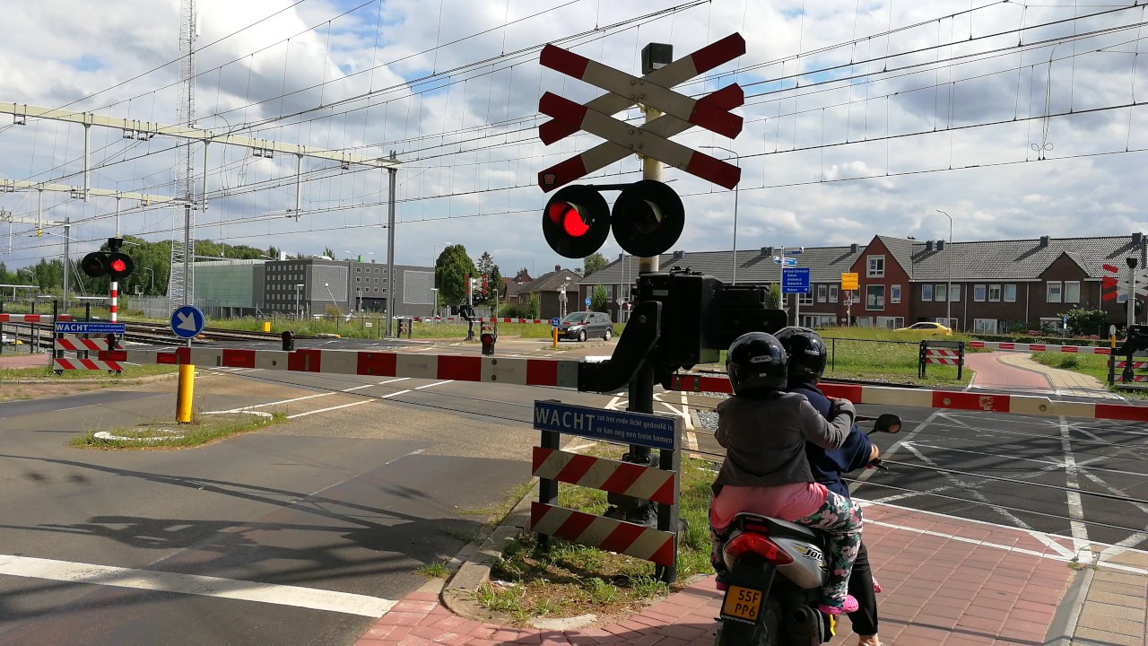 Trein slagboom in Zevenaar op 4 augustus 2017