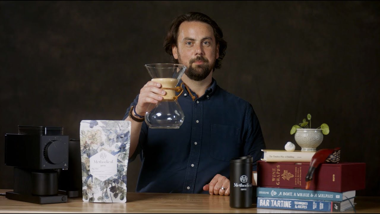 How to Brew Chemex Coffee at Home | Easy Chemex Brew Guide - YouTube