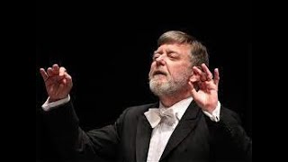 Bach-Stokowski - Toccata and Fugue in D minor - Sir Andrew Davis conducts