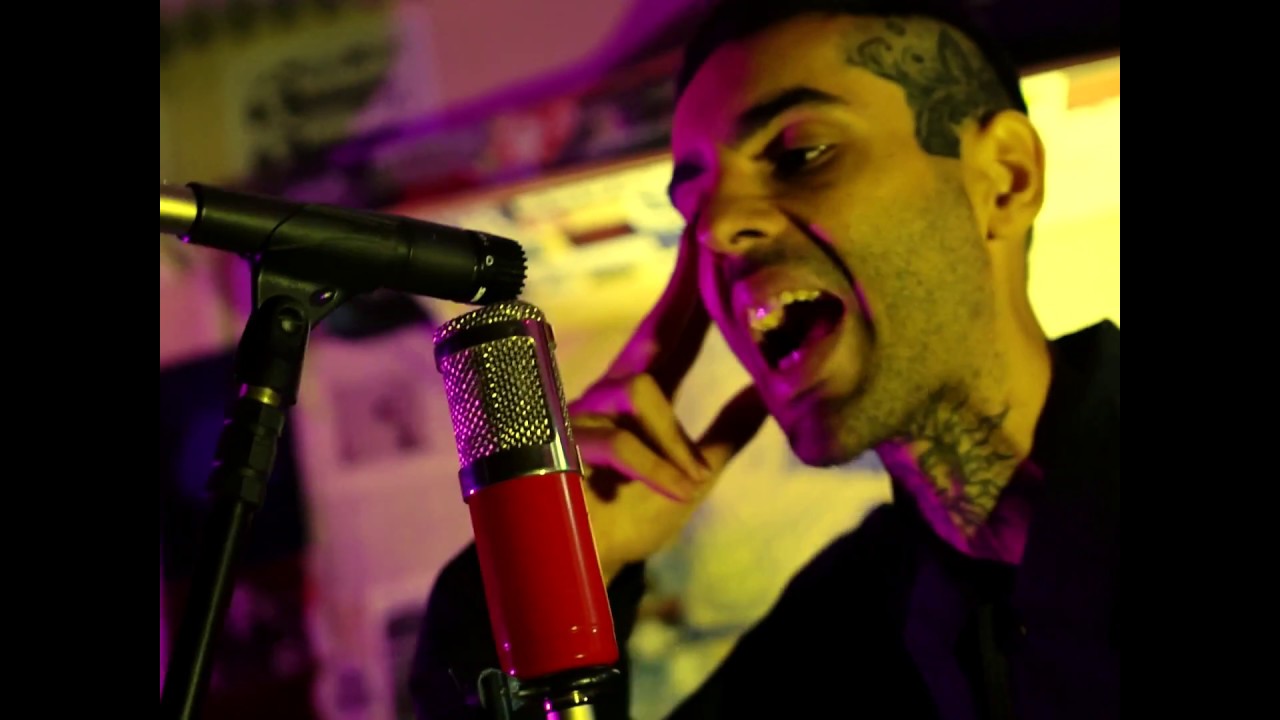 Barba Negra e A.X.L - O Pirata e O Oroboro (part. DJ Dedé 3D) [props to DJ Hi-Tek]