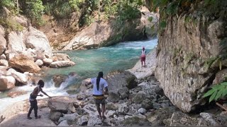 Visiting the Famous Spanish river in Portland Jamaica with friends/Dailyvlogg