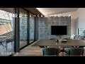【ROOM TOUR】設計士とつくる広いリビング|オーセンティック|高級感|勾配天井|軒下空間|ピクチャーウィンドウ|板張り天井|タイル張りの壁|ウッドフェンス|天然芝|テレビ裏収納|ヌック