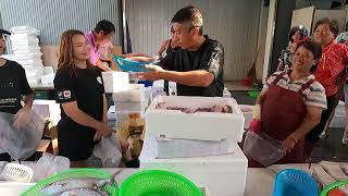 海師傅海鮮叫賣   週四大里場  台中市大里區鳳城街100號對面 #海鮮叫賣 #海師傅 #最帥叫賣大叔 #台中大里