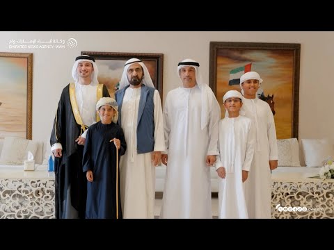 محمد بن راشد يحضر أفراح الفلاسي والسويدي