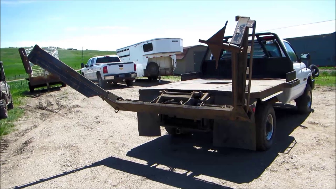 BigIron0FU2755 1995 Dodge with Cannonball Engineering Balebed