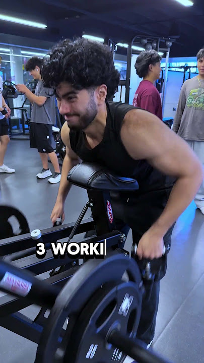 Walked In The Gym Alone … But Didn’t Leave That Way