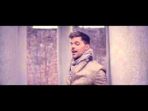 Ricky Martin y Robi Draco Rosa - Más y Más