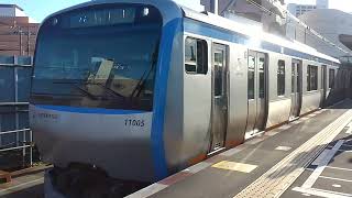 相鉄11000系11005F海老名駅発車。