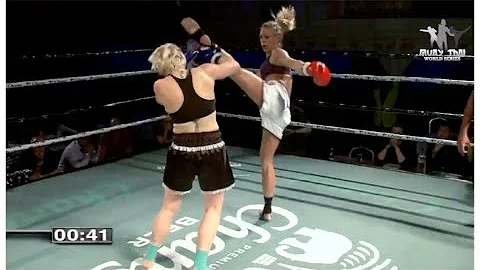 Sarah Blewden Vs Krystina Hopper   Muaythai World ...