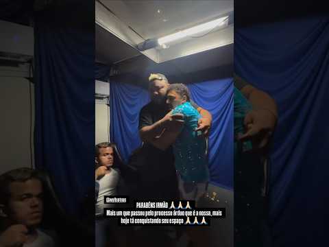 Amigo do Tirullipa se emociona após sem reconhecido pelo o Xand Avião