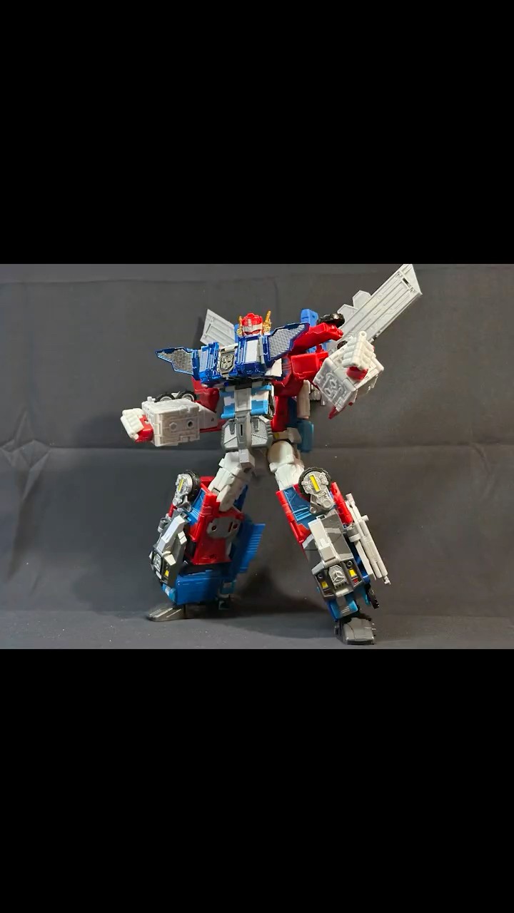 Hasbro社クラウドファンディング商品】トランスフォーマー