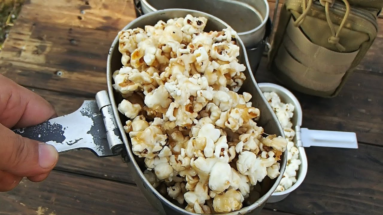 飯盒 キャラメルポップコーンの作り方 Make Caramel Popcorn With Military Mess Kit Outdoor Cooking Youtube