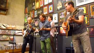 Hot Rize live at Twist & Shout "Life's Too Short" chords