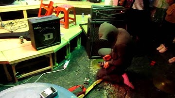 Astronoise - Live Clip